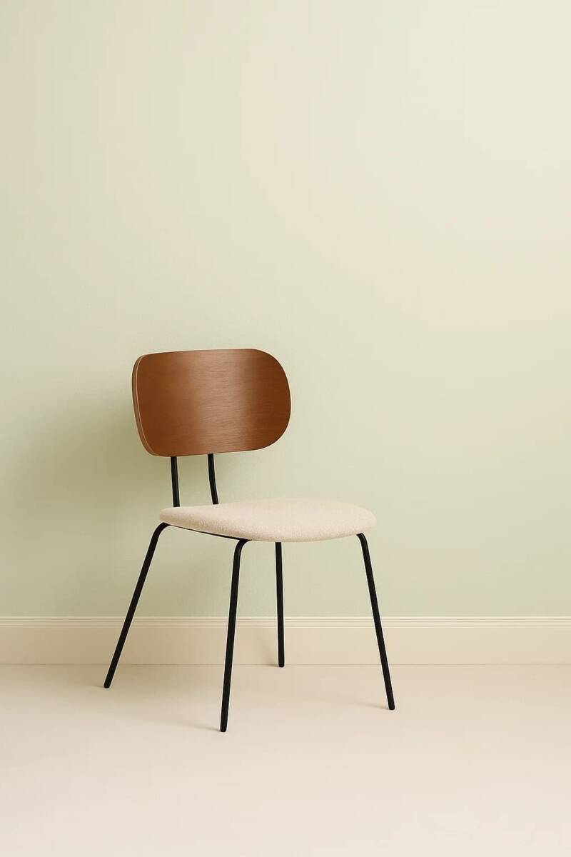 silla marron comedor