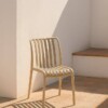 silla exterior beige