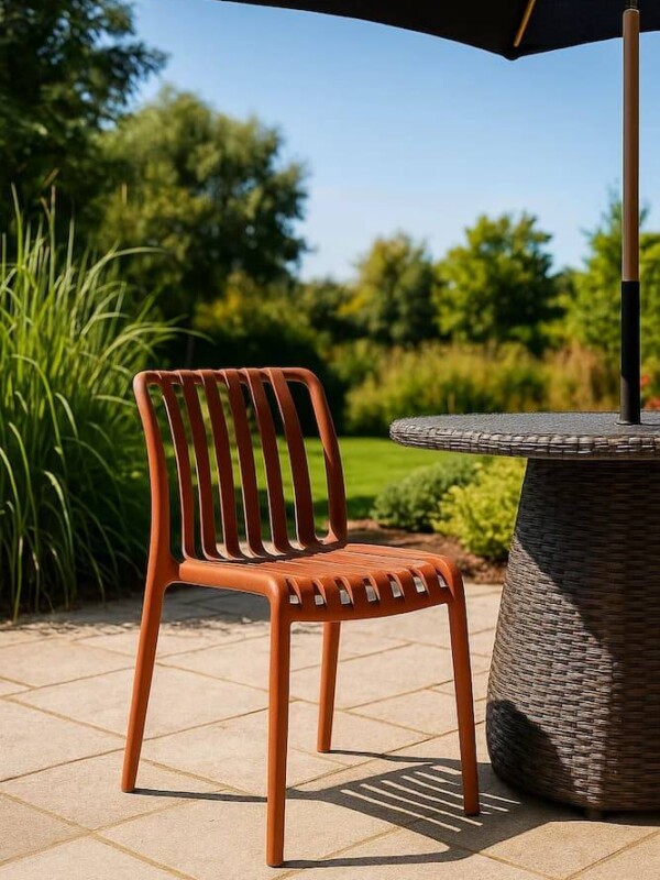 silla exterior terracota