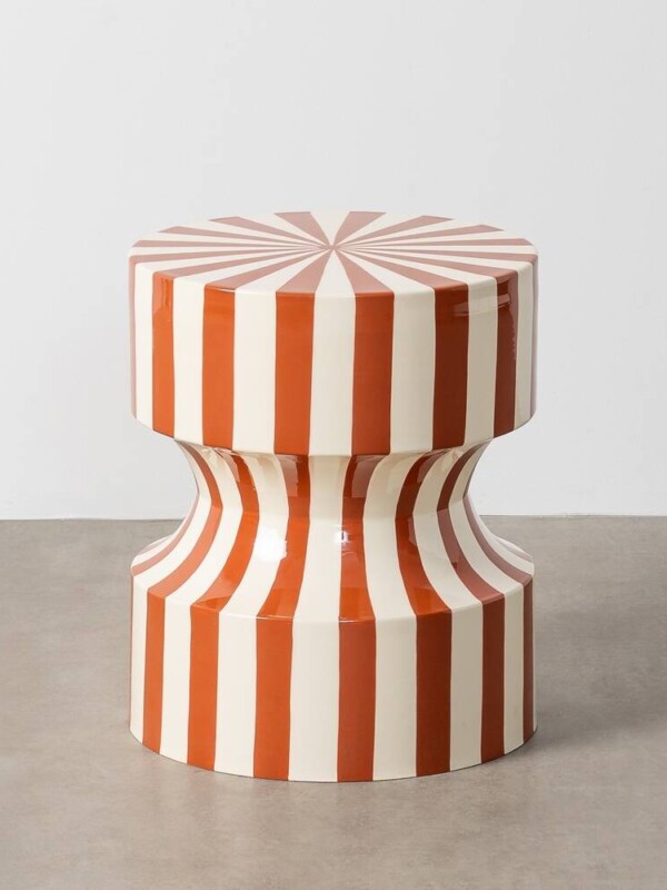 MESA AUXILIAR RAYAS TERRACOTA METAL 38 X 38 X 45,50 CM